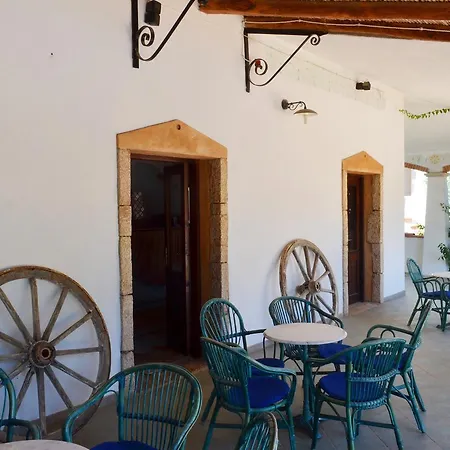 Principessa De Navarra Hotel